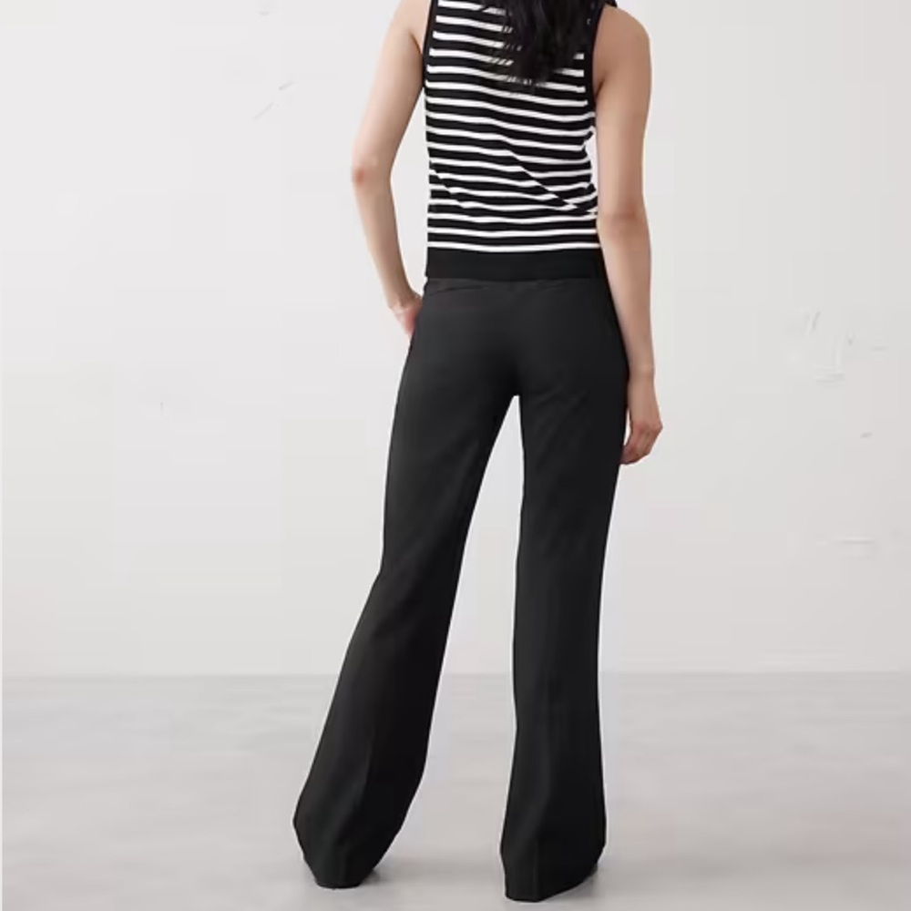 Banana Republic Sculpted Bootcut Pant Black, Women's Size 4 Petite